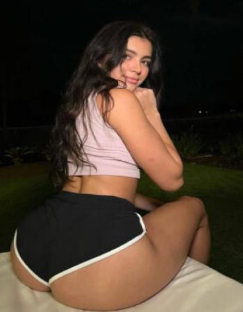 23 Year Sexy Nhaomi Female Escort In Canterbury