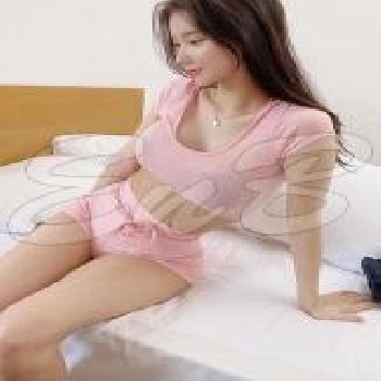19 Year Adorable Kim Caucasian Escort IN New Zealand
