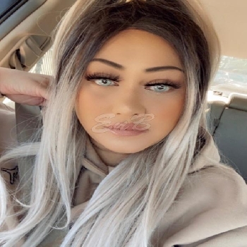 TORI 25 Year Curvaceous Escort In New Zealand
